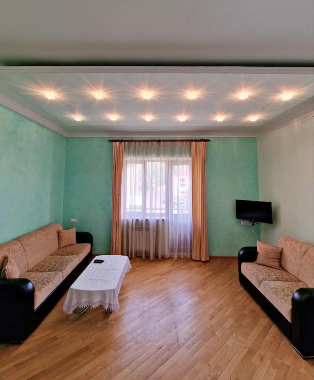 Jermuk Villa Imperial ภายนอก รูปภาพ
