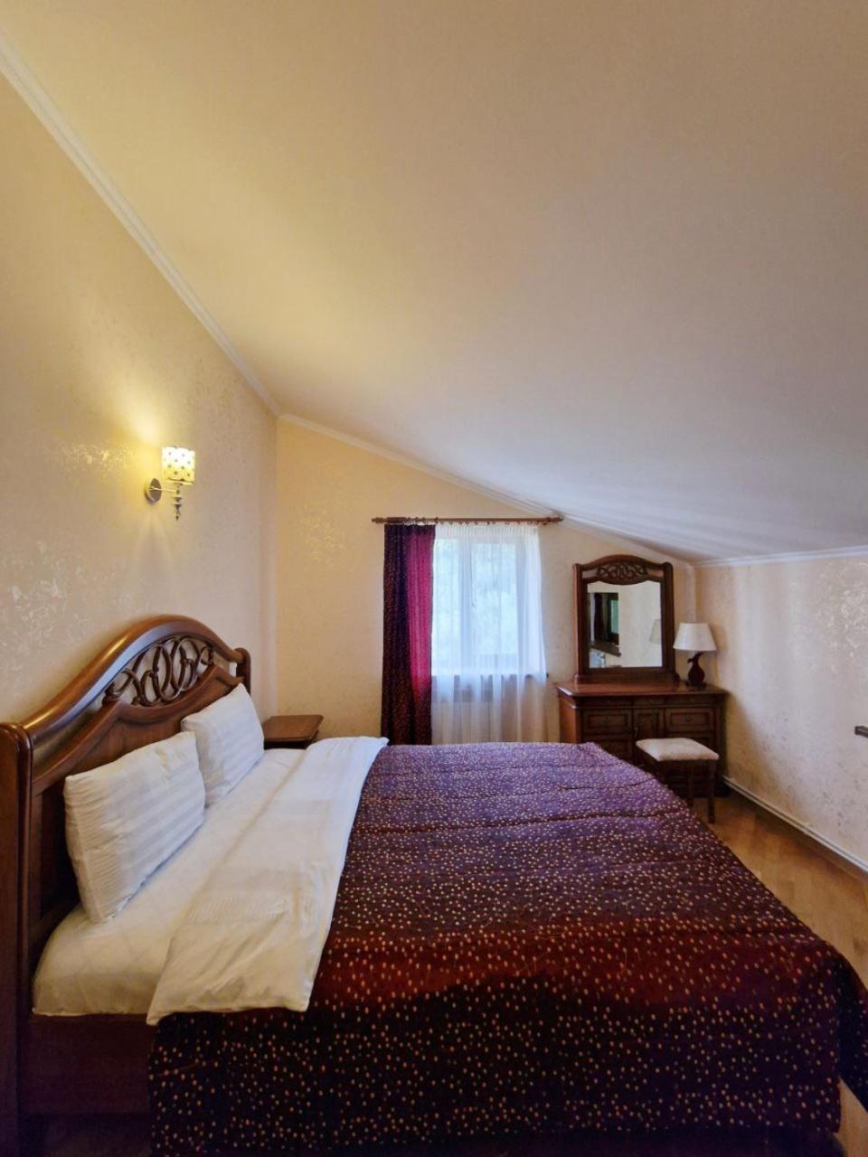 Jermuk Villa Imperial ภายนอก รูปภาพ
